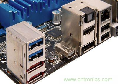 在高檔、新穎的主板,已經(jīng)開始搭載Thunderbolt高速傳輸接口