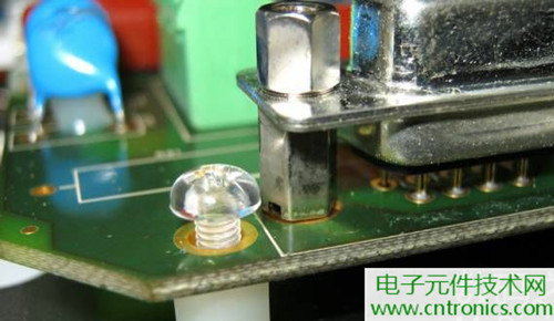 觸摸屏售價過萬?一臺工控設備觸摸屏拆解