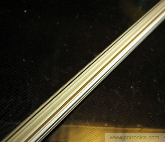 實用小知識:教你改善液晶屏發黃的狀況