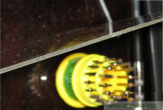 實用小知識:教你改善液晶屏發黃的狀況