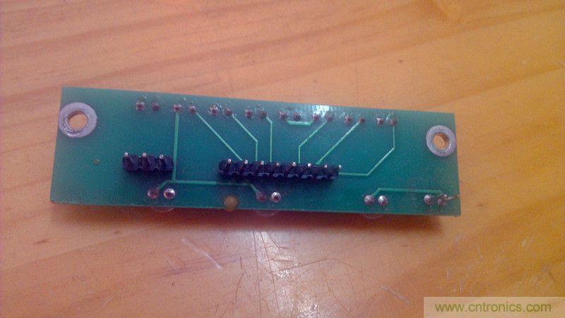 牛人力作!PCB版藍牙智能小車DIY