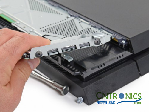 游戲機(jī)內(nèi)部的秘密:逆天級(jí)拆解索尼 PALY STATION 4!