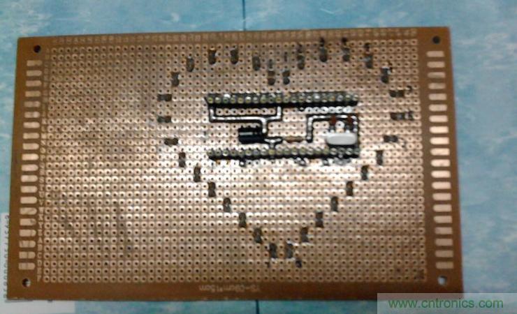 三八節將至！DIY心形LED流水燈！你們懂的~