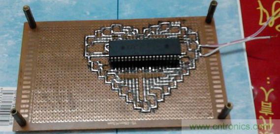 三八節將至！DIY心形LED流水燈！你們懂的~