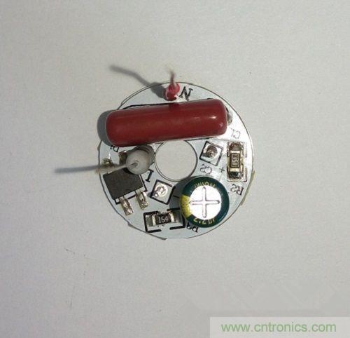 菜鳥必備：LED燈絲燈驅動&ldquo;小金庫&rdquo;