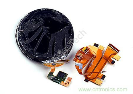 MOTO 360二代智能手表拆解:只有細節,沒有亮點