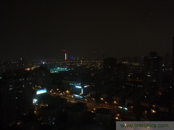 新旗艦Mate 8全評測：橫空出世！能否延續(xù)一機(jī)難求？