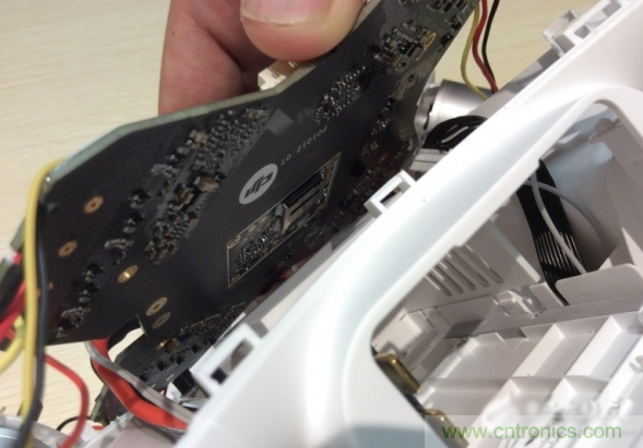 真飛機拆不著，那就來拆拆無人機&ldquo;鼻祖&rdquo;大疆吧！