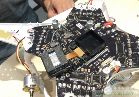 真飛機拆不著，那就來拆拆無人機&ldquo;鼻祖&rdquo;大疆吧！