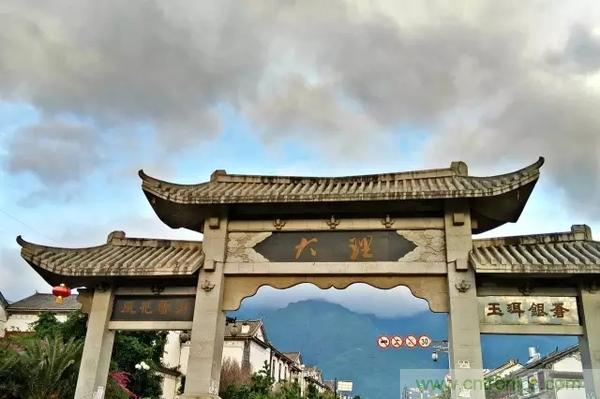 手機單鏡頭和雙鏡頭設計有什么區別?