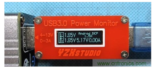 開機(jī)通電，插手機(jī)之前