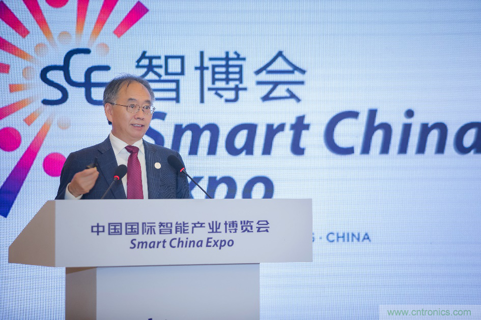 新思科技亮相中國國際智能產(chǎn)業(yè)博覽會，推動中國汽車電子產(chǎn)業(yè)智能化的新生態(tài)體系建設