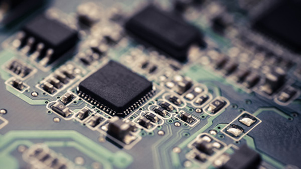 運算放大器輸出電壓反向問題：正確選型，輕松化解！