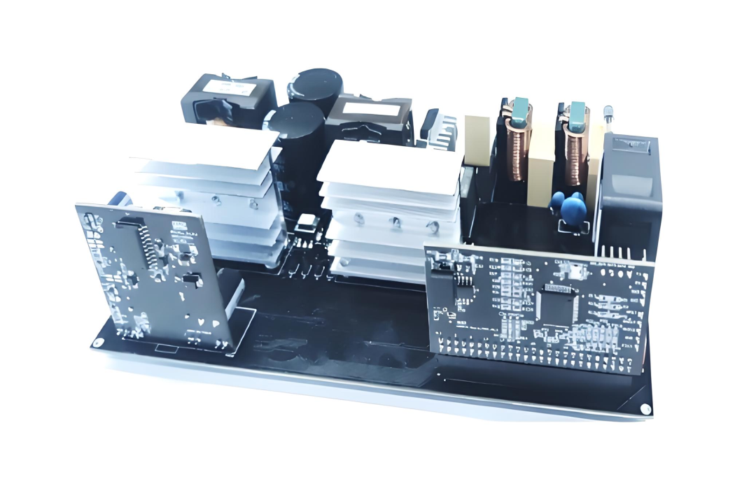 1600W雙路交錯新紀元：無橋圖騰柱TCM_PFC數字電源方案解析